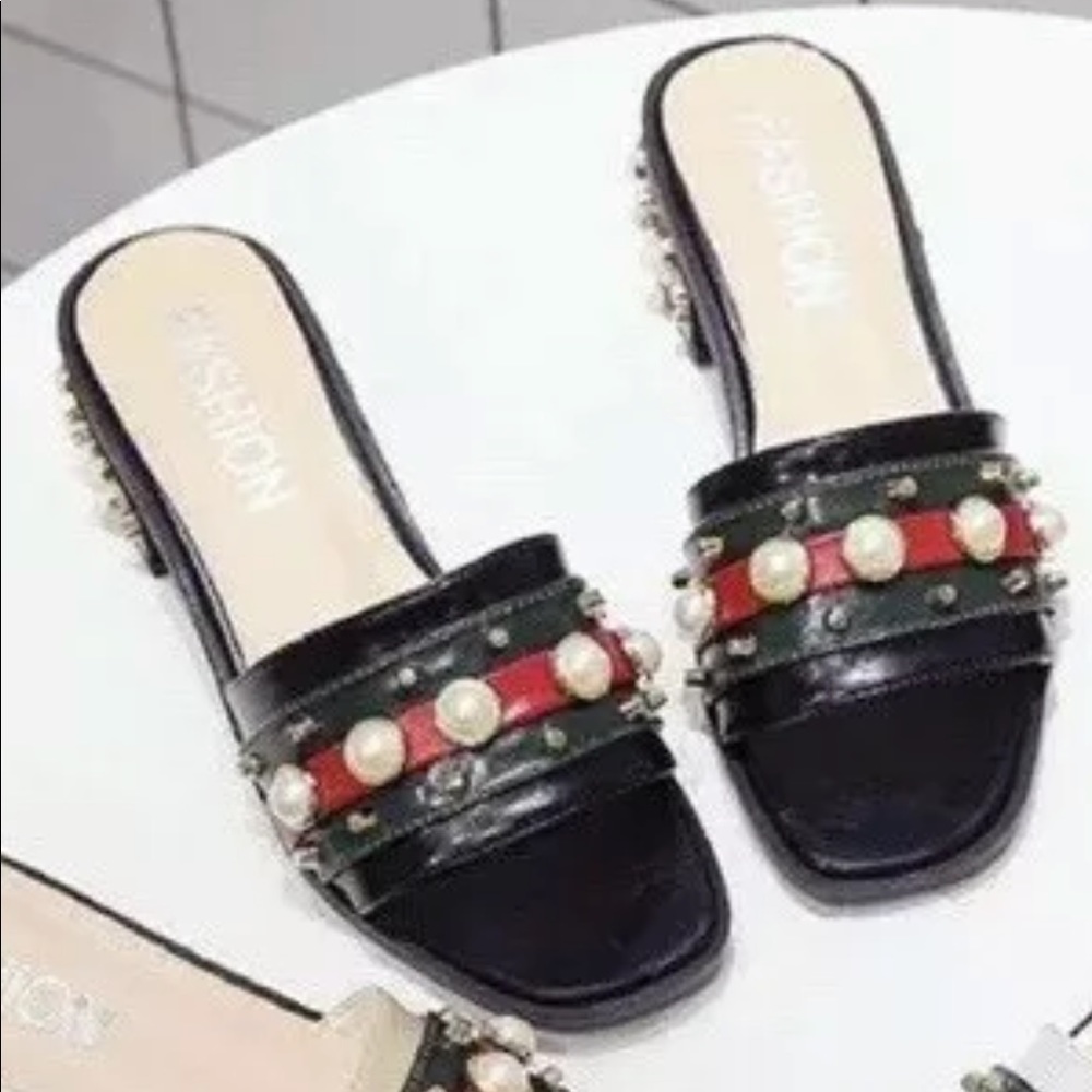 New..! Faux Pearls Slip-On Sandal Black & Red Chunk Heel Very Feminine & Chic
